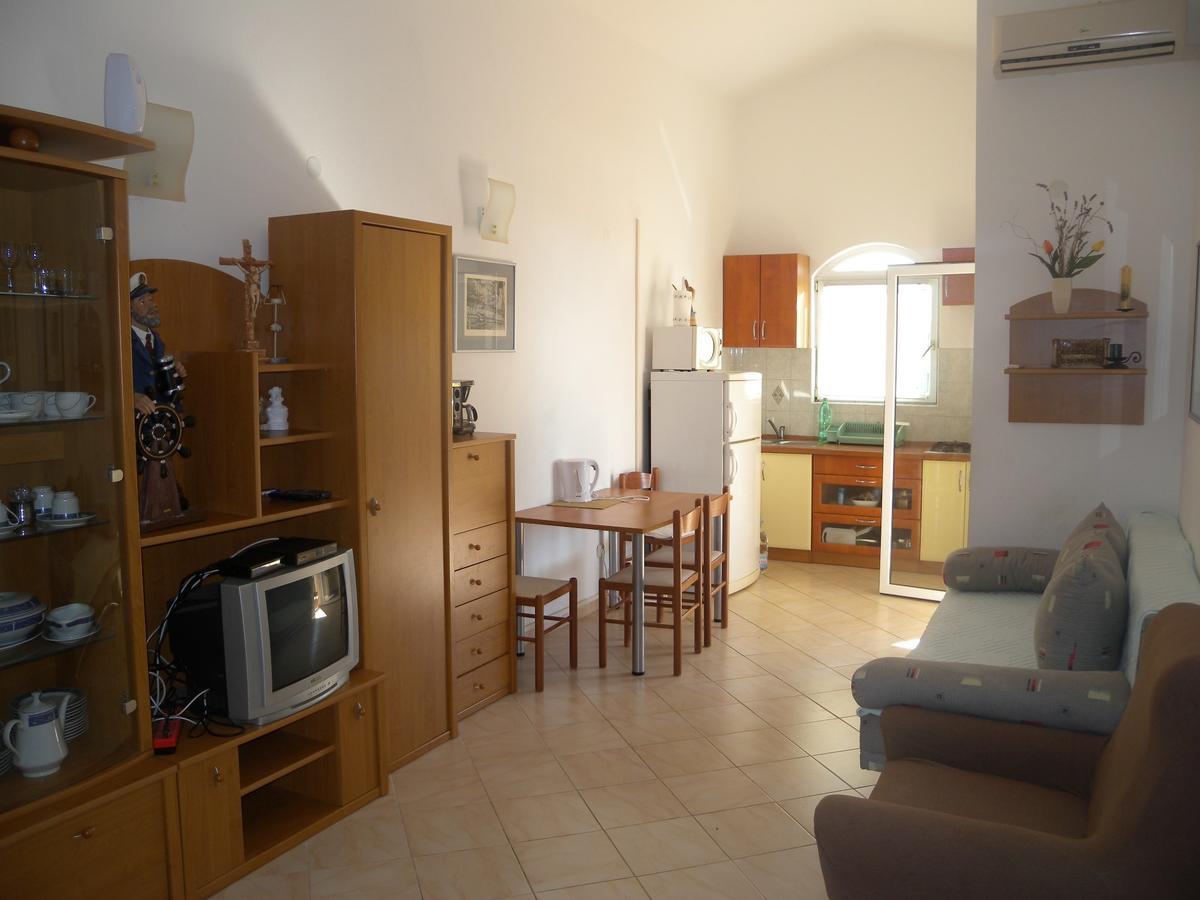 ויר Apartment Marija By Interhome מראה חיצוני תמונה